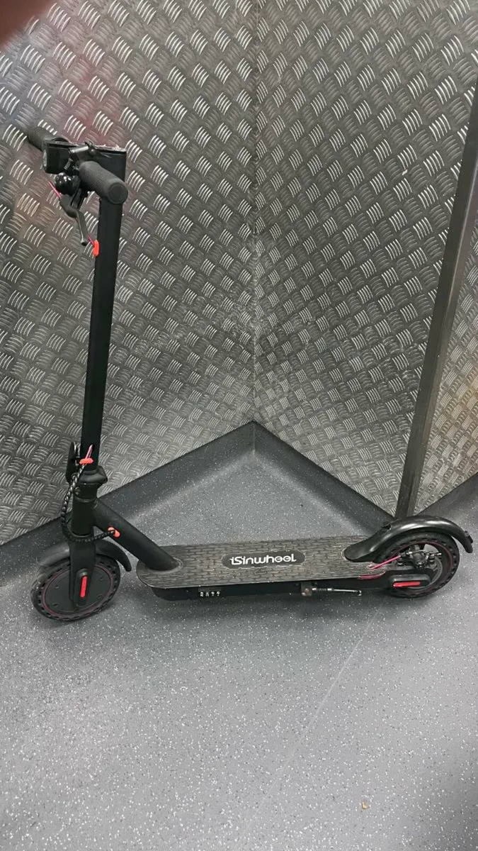 350W Electric Scooter (isinwheel S9Pro ) - Image 1