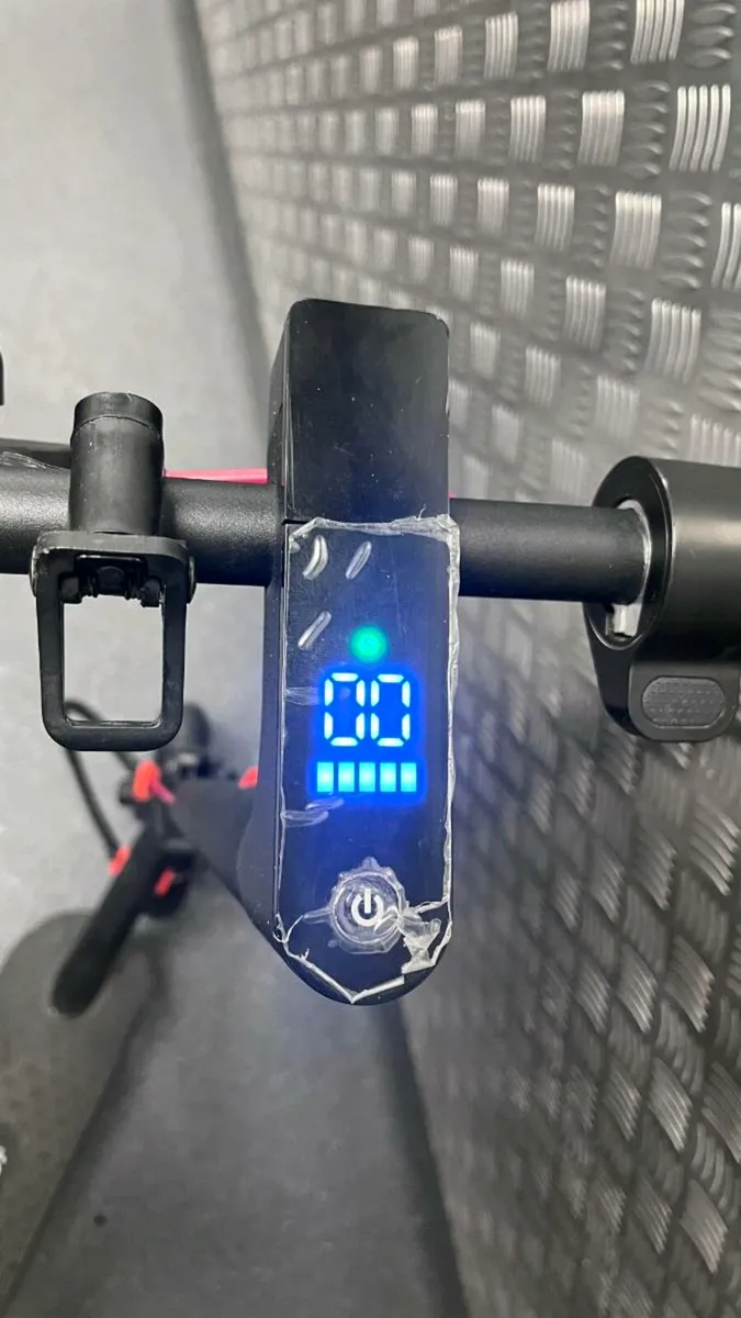 350W Electric Scooter (isinwheel S9Pro ) - Image 3