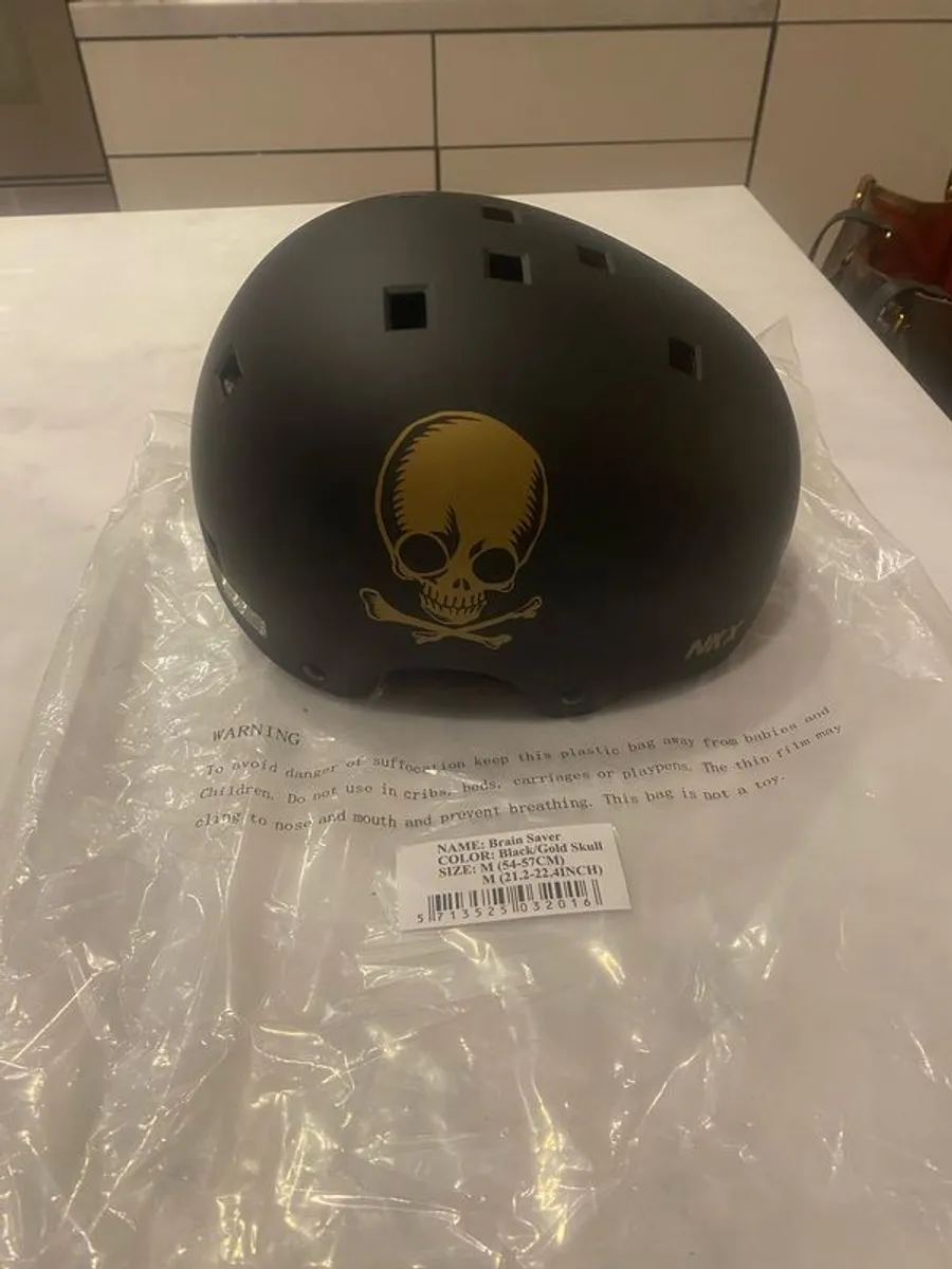 Brand New NKX Brain Saver Helmut & Elbow & Knee Pads - Image 2