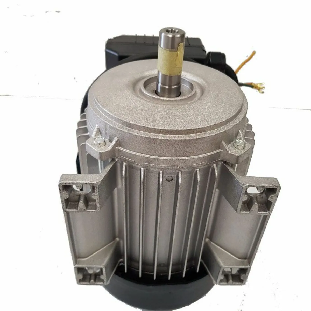 Compressor Motor -2.2KW - 2800rpm - 240v - 19mm - Image 3