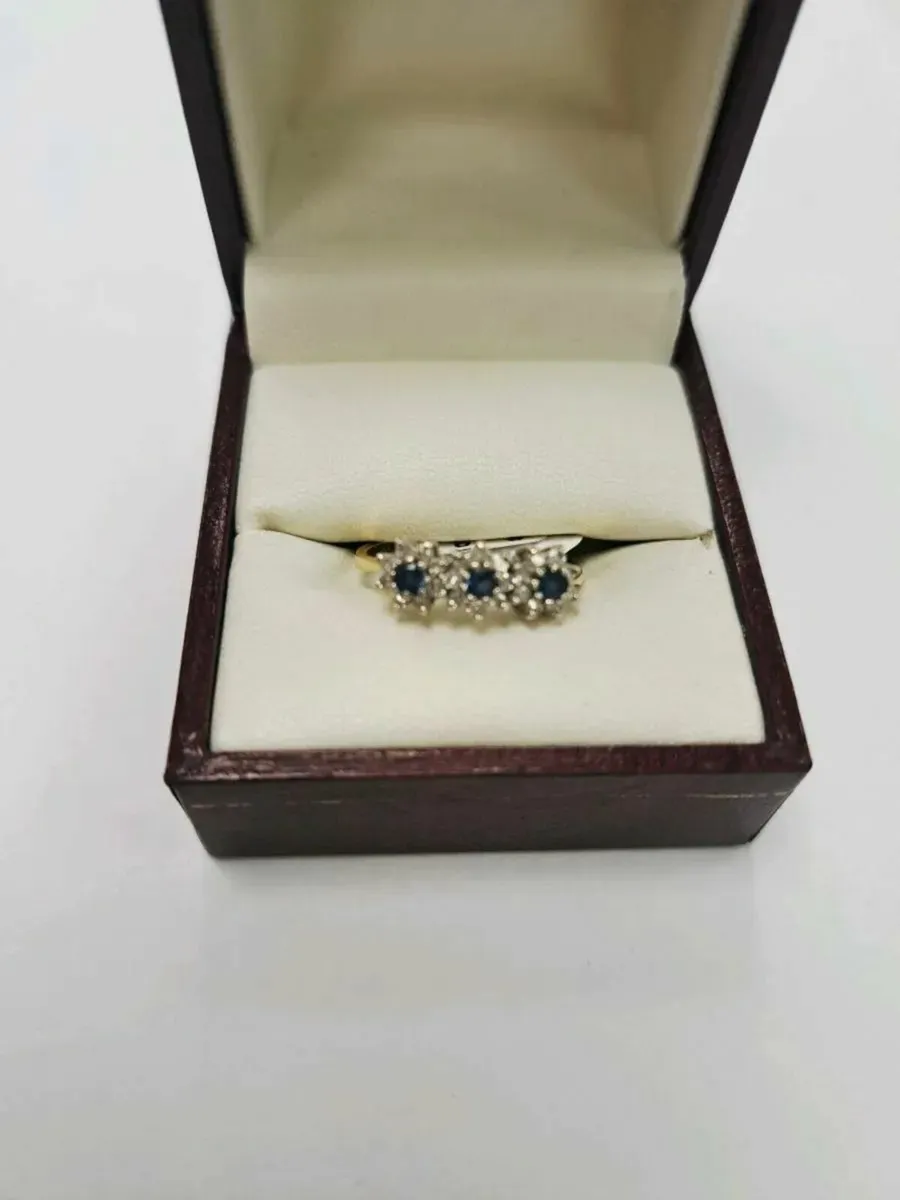 18K Dia. And Shappire Ring 18Ct - Image 1