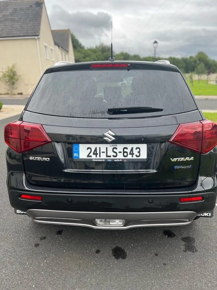 2024 Suzuki Vitara Full Hybrid - Image 4