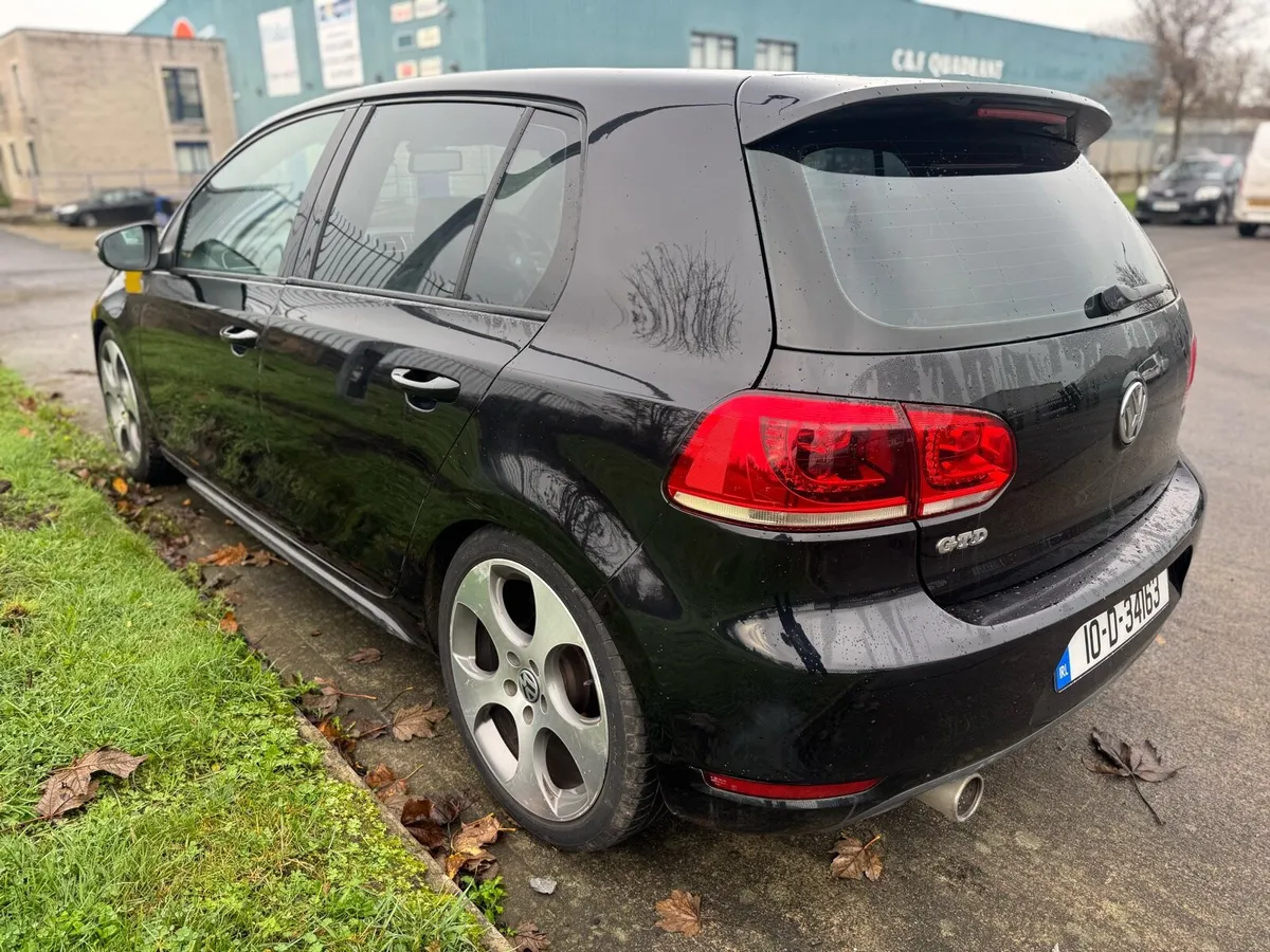 2010 Golf GTD 2.0 Manual - Image 4