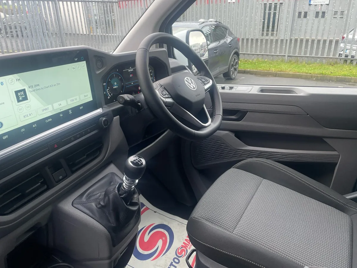 VW Transporter Trendline Plus LWB 150HP (Plus VAT) - Image 3
