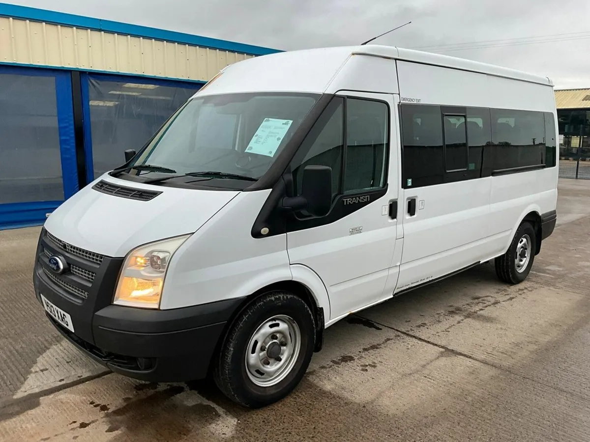 FORD TRANSIT T350 13 SEATER MINIBUS - Image 4