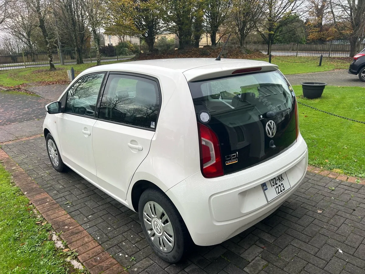 Volkswagen up - Image 4