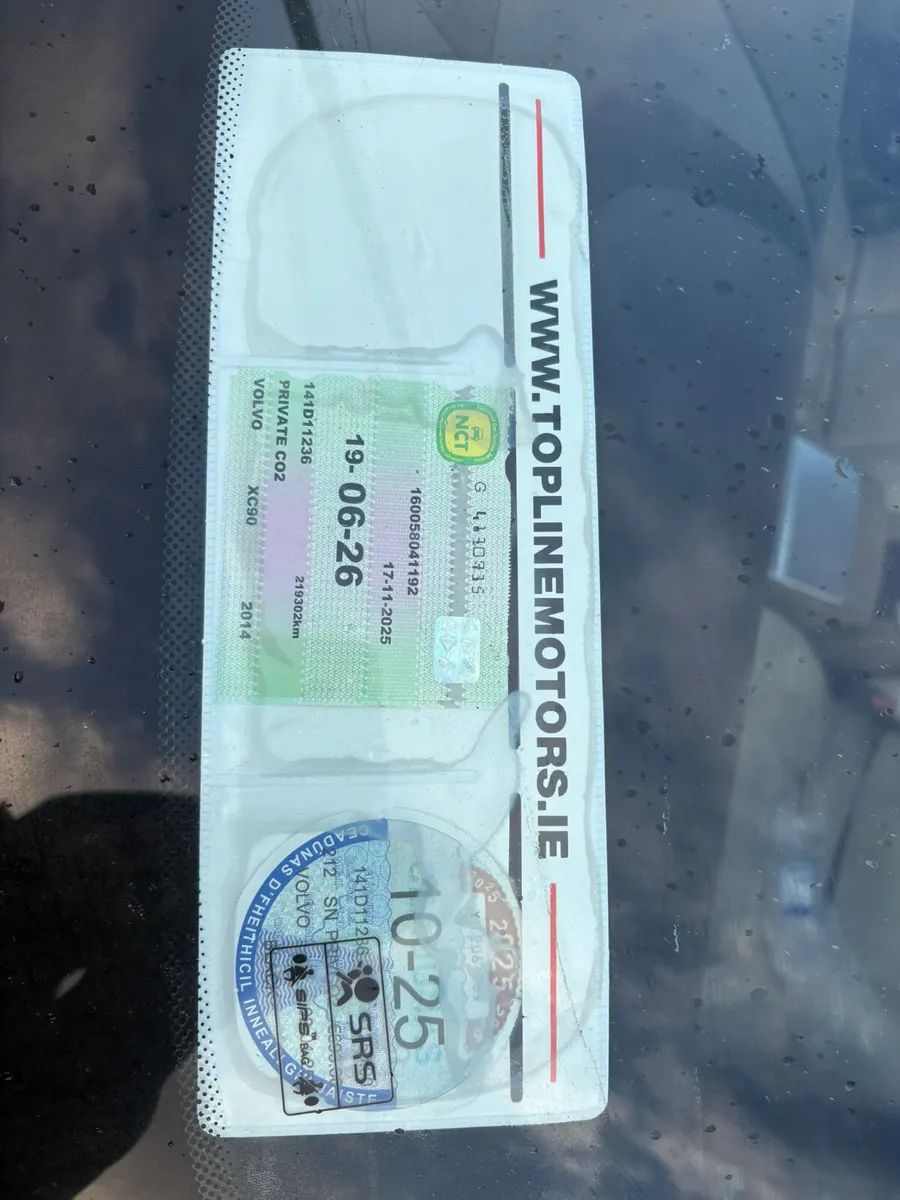 VOLVO XC90 //NEW NCT/HEATED SEATS/SERVICED/AUTO - Image 2