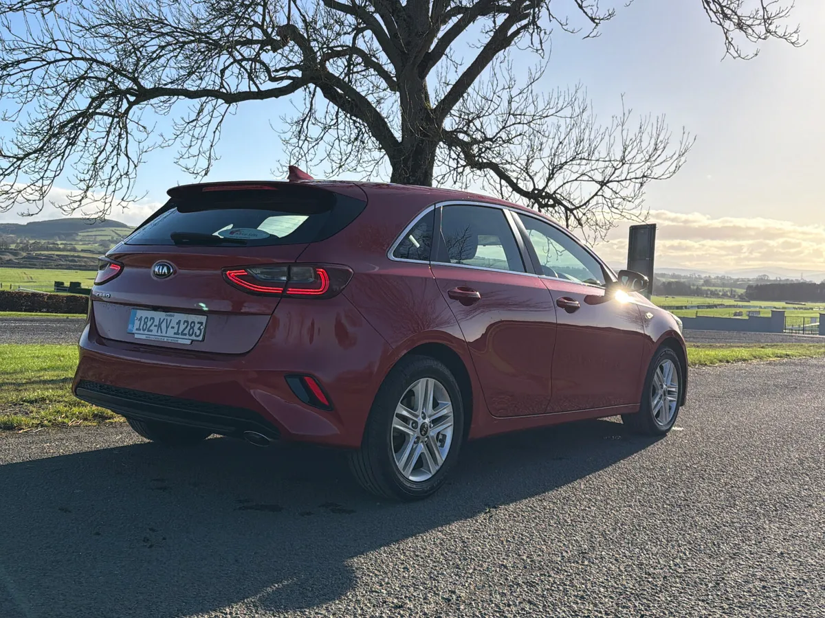 Kia Ceed 2018 K3 Diesel - Image 4