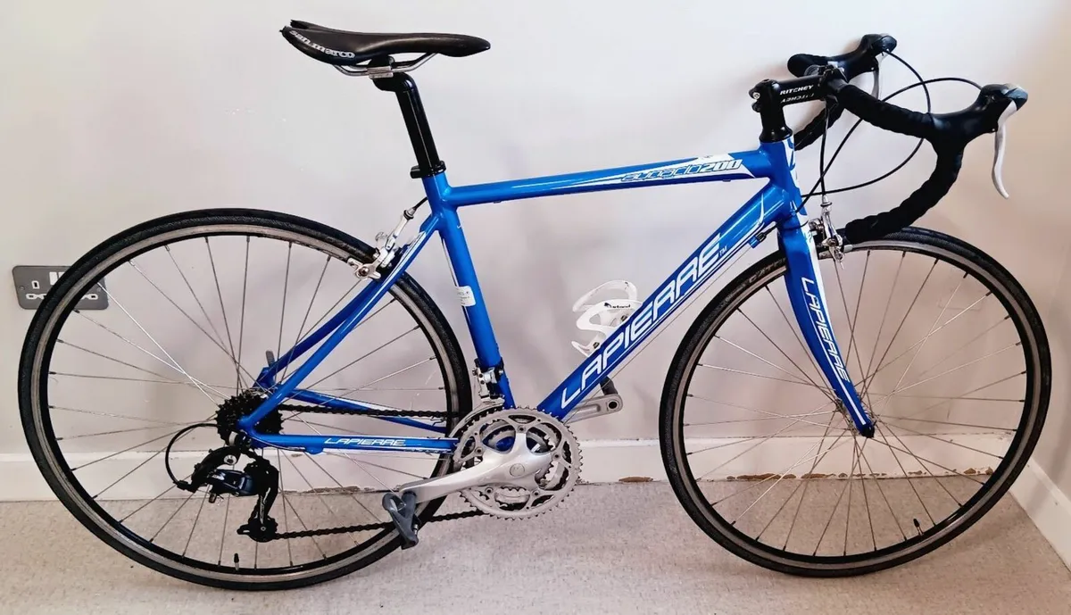 lapierre lightweight road bike (great conditiion) - Image 1