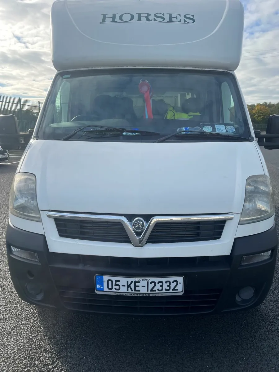 2005 Vauxhall Movano  Horsebox/Equine Transporter - Image 1