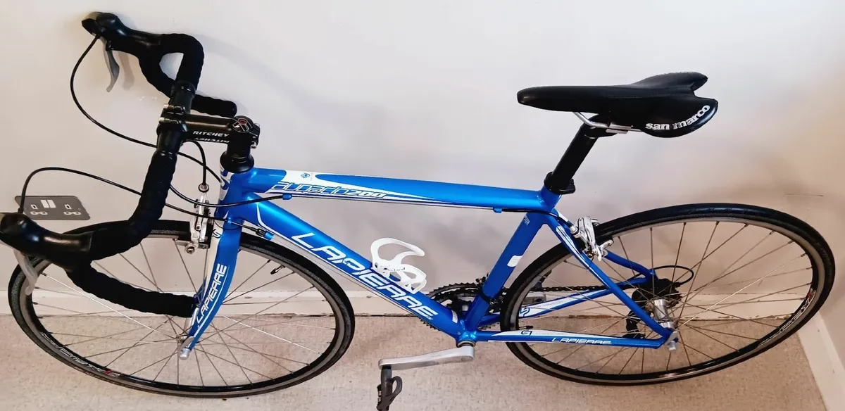 lapierre lightweight road bike (great conditiion) - Image 3
