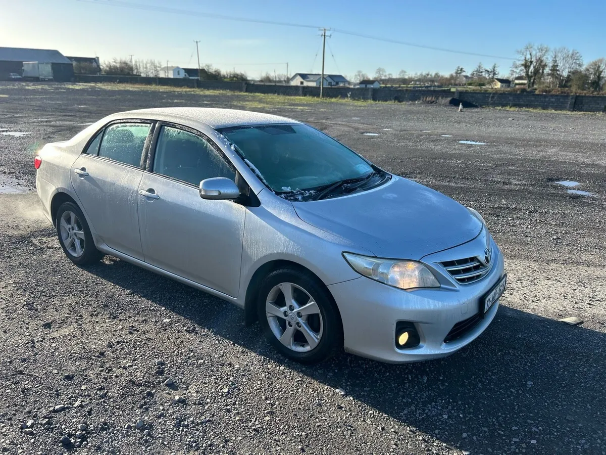 2011 Corolla tax & test - Image 1