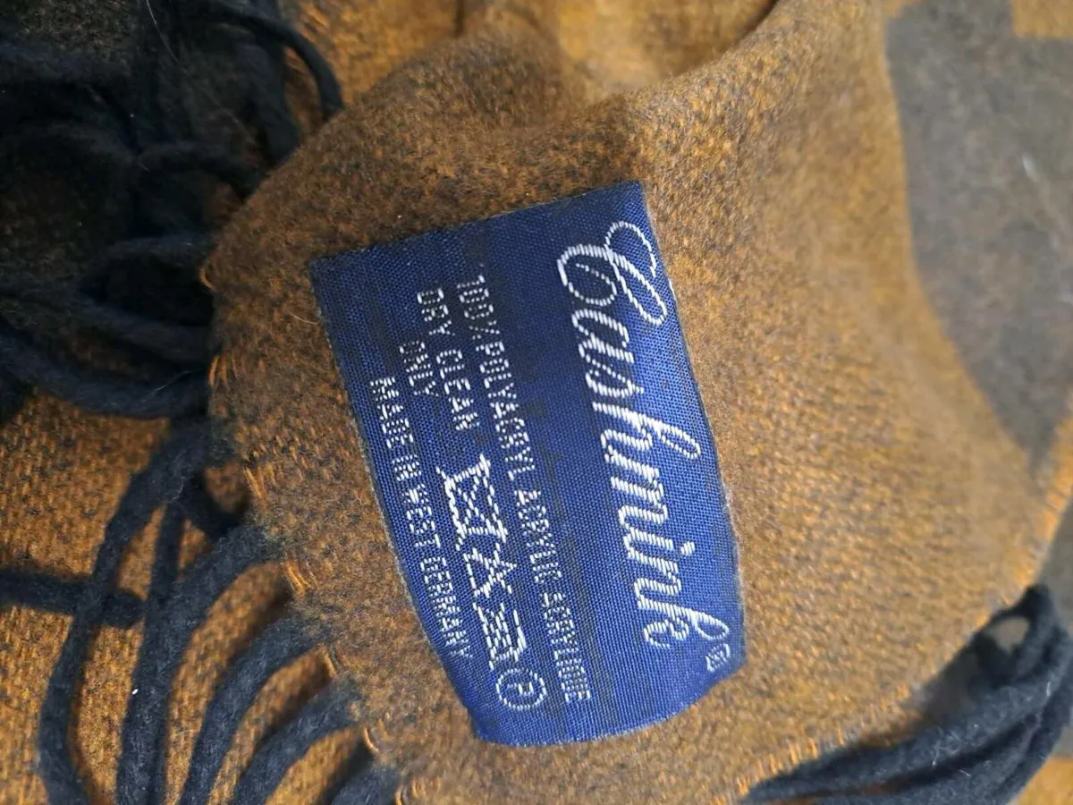 Cashmink scarf - Image 2