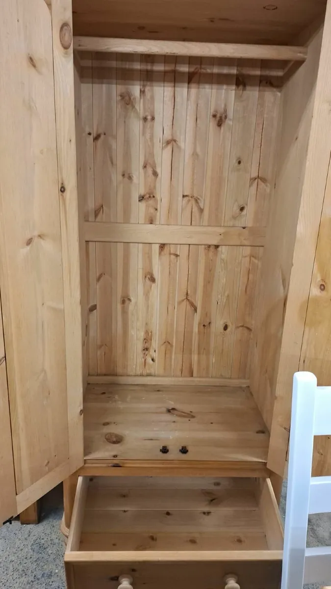 Vintage pine wardrobe - Image 2