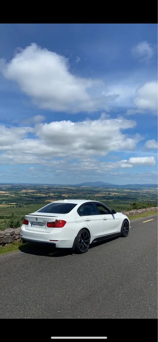 BMW F30 320D 2013 - Image 1