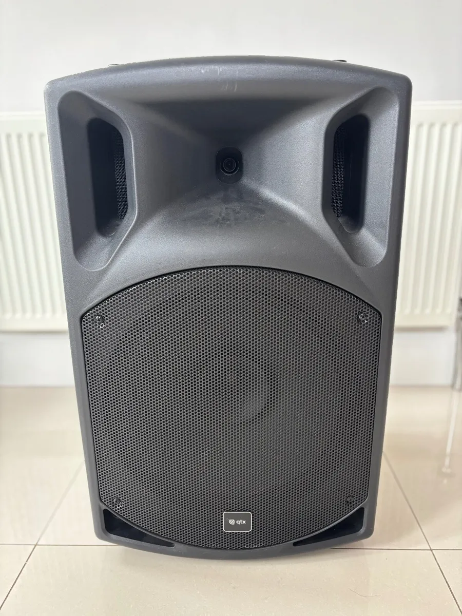 2 Portable QTX Speakers - Image 4