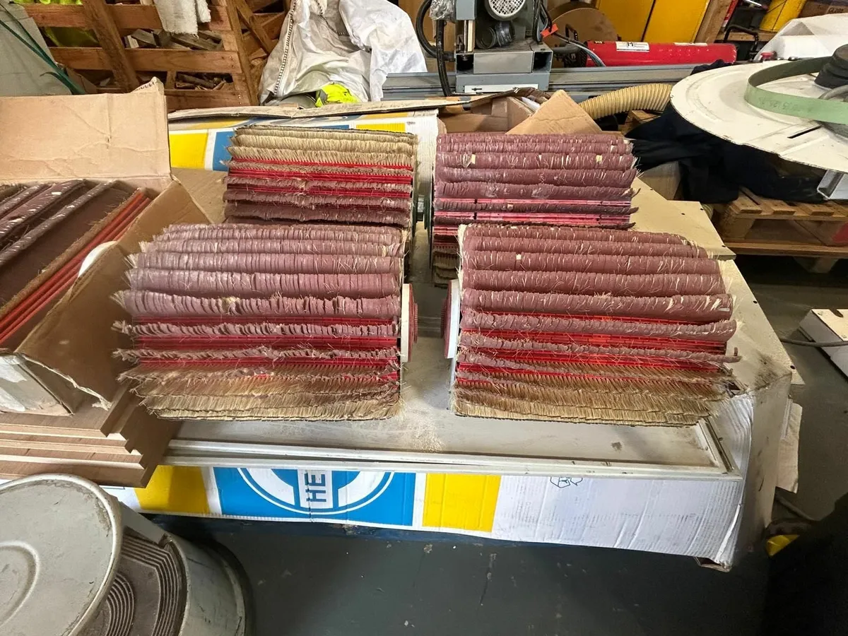 Quickwood PRO-800 De-Nibbing Machine - Image 3