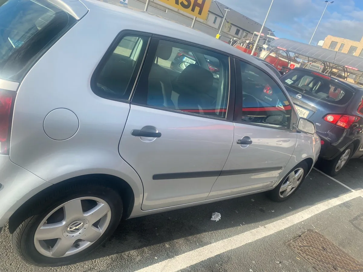 Volkswagen Polo - Image 4