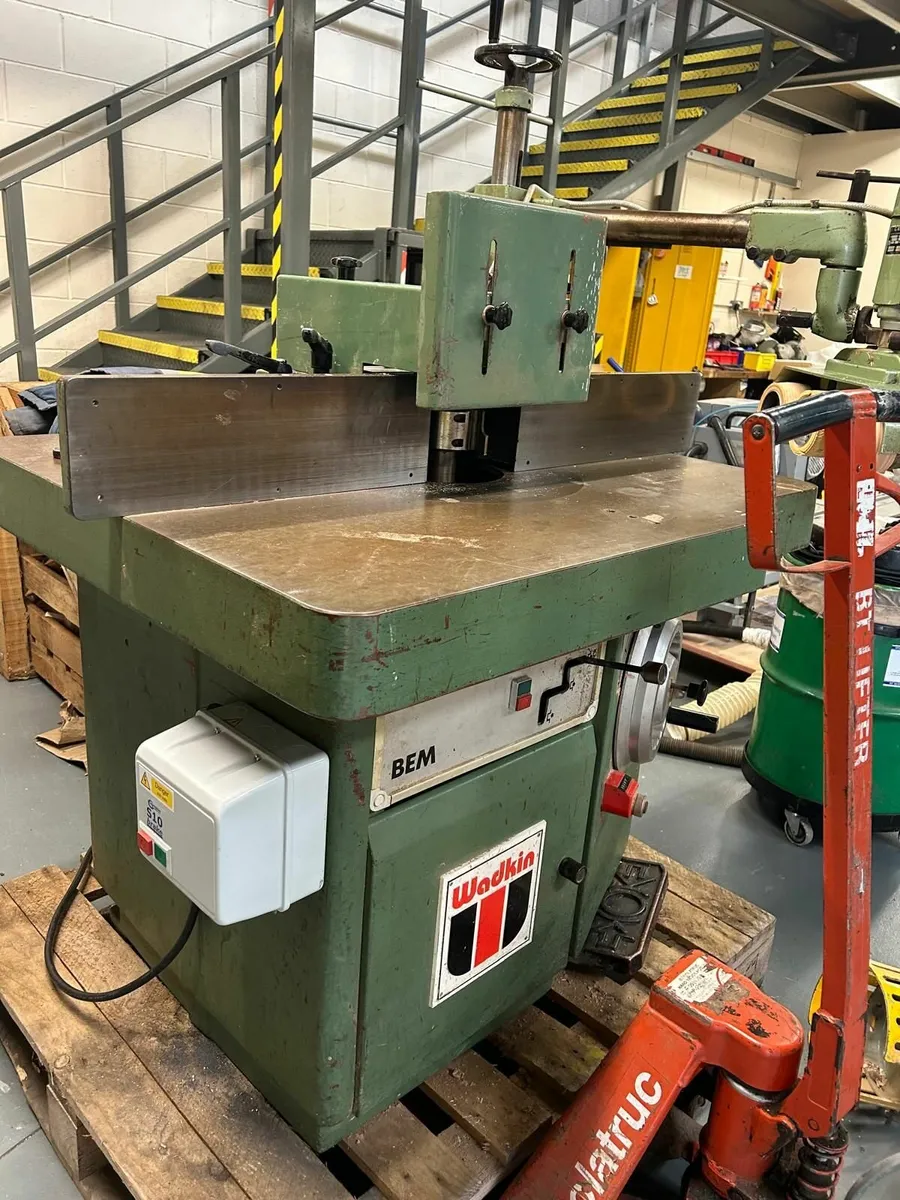Wadkin BEM Spindle Moulder with Powerfeed - Image 1