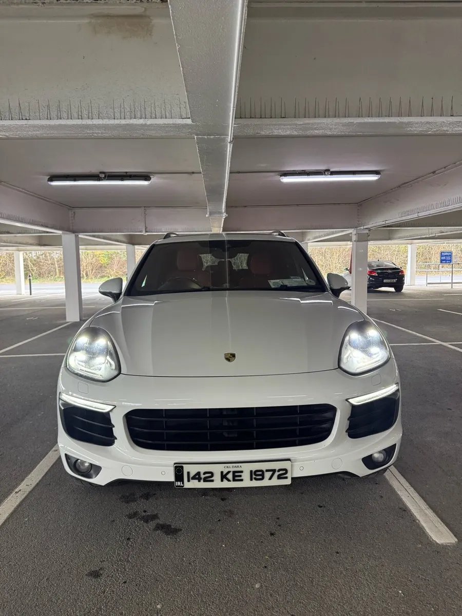 Porsche Cayenne S Platinum Edition - Image 3