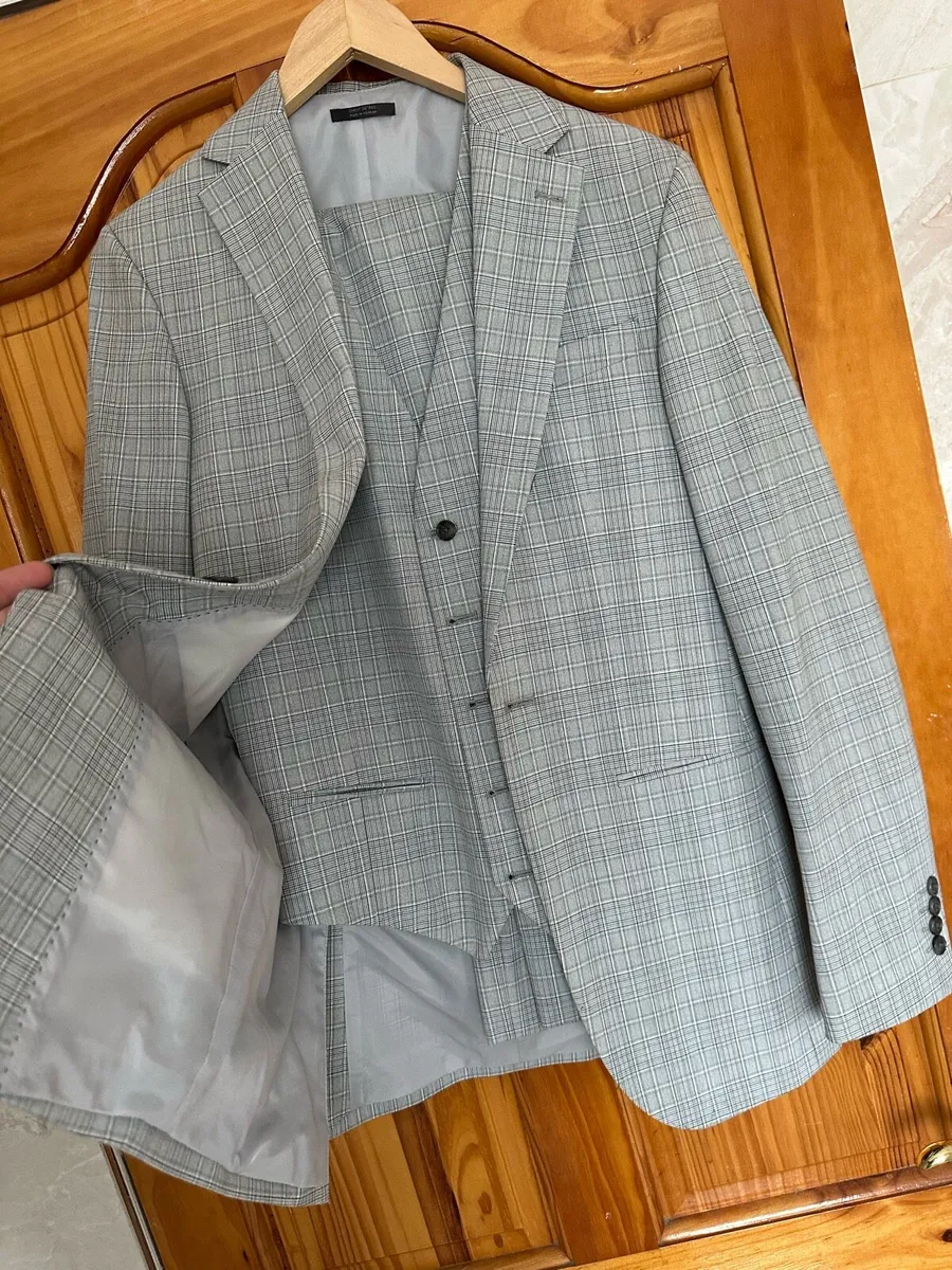 Men’s suits - Image 2