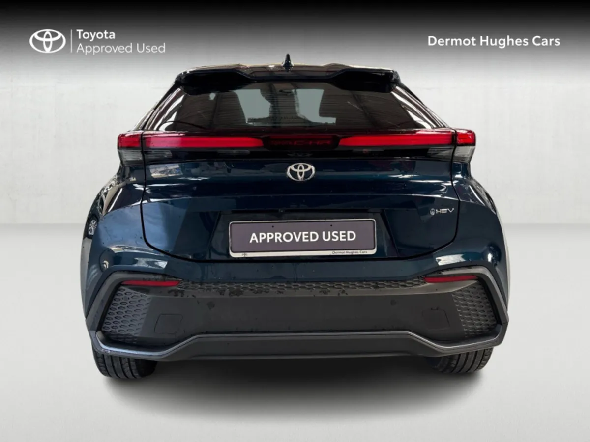 Toyota C-HR HYBRID SPORT AUTO - Image 4