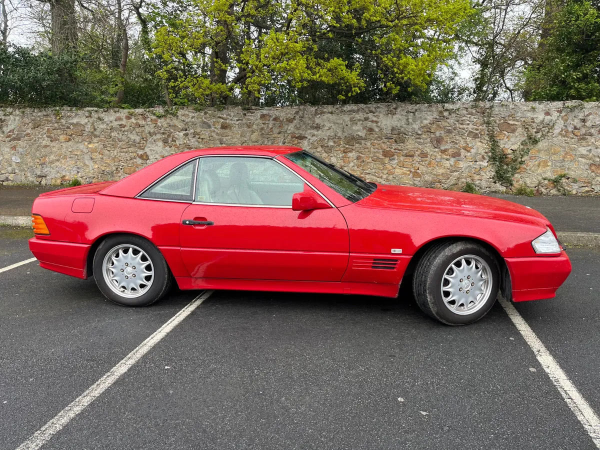 Mercedes-Benz SL-Class 1993 300 24V 2DR A - Image 4