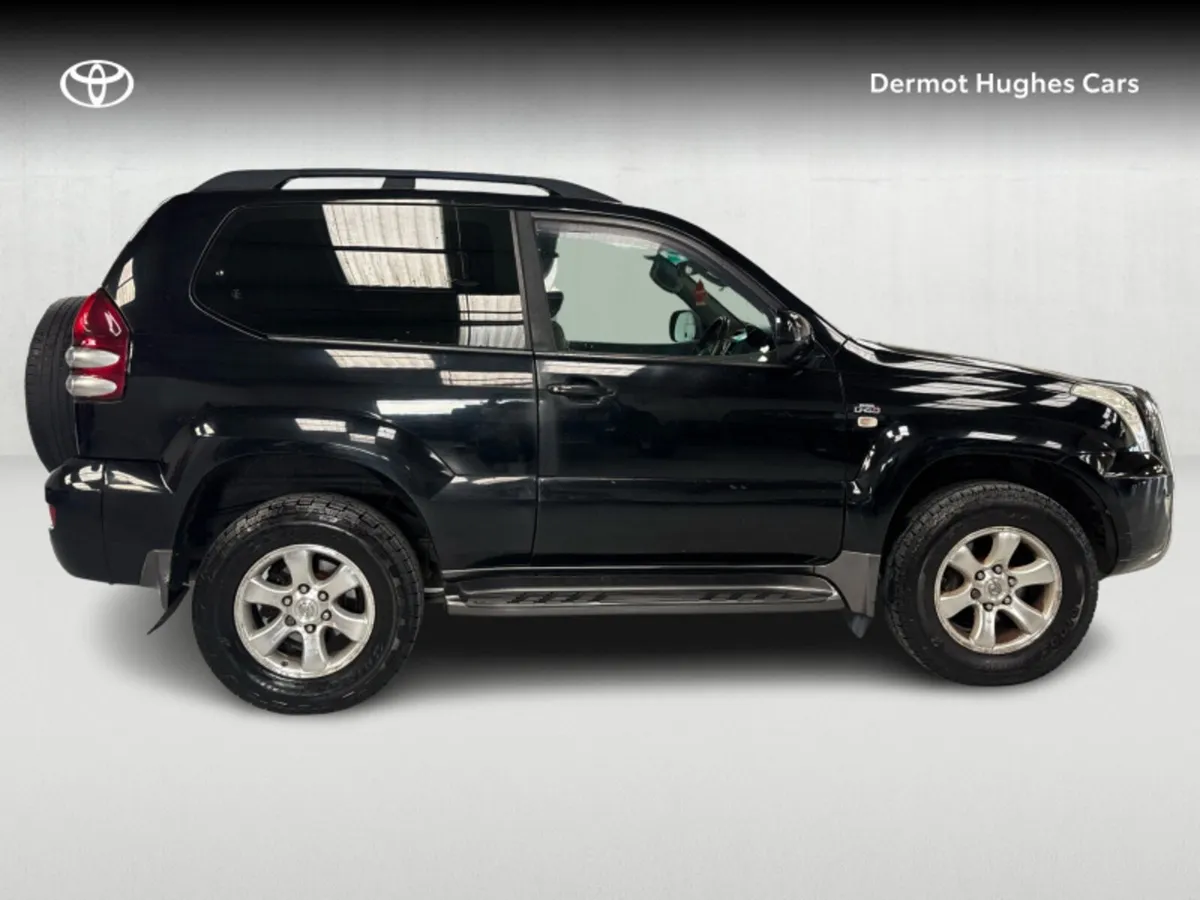 Toyota Land Cruiser 3.0 D-4D LC3 SWB 3DR - Image 3