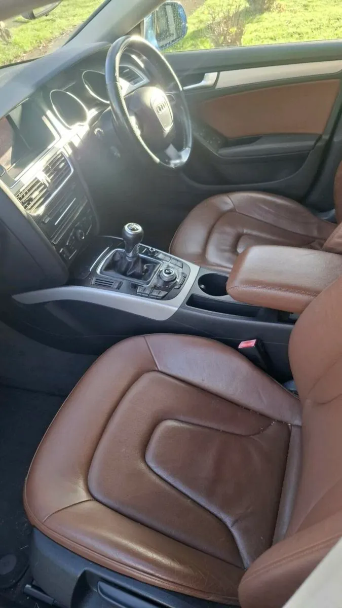 AUDI A5 2.0TDI 170BHP - Image 4