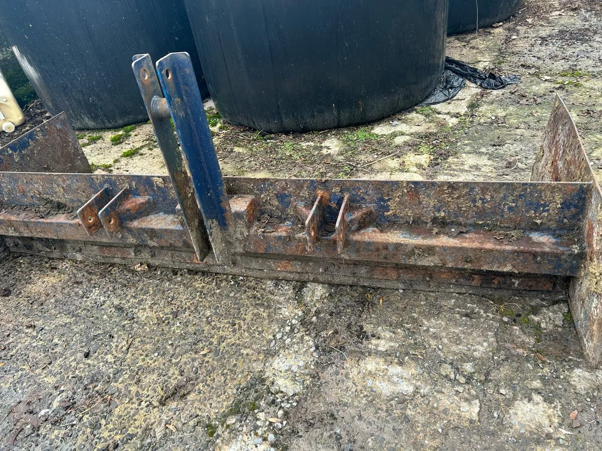 Yard scraper - Image 2