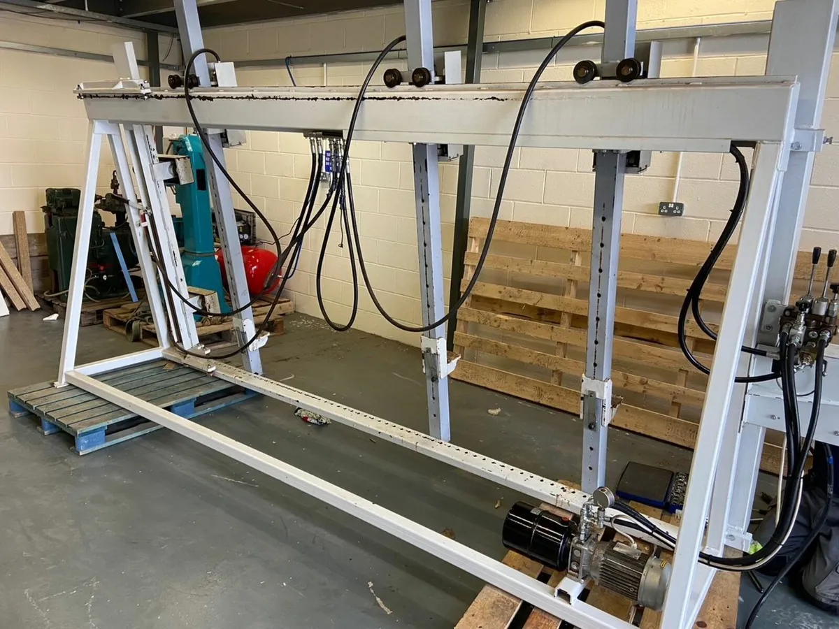 Stromab STH/OR-A Hydraulic Window & Door Cramp - Image 1
