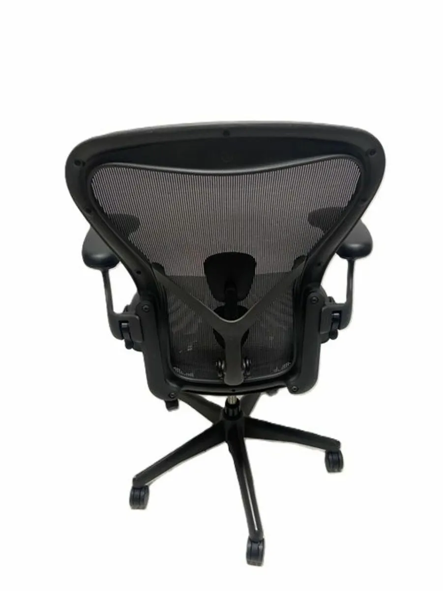 Herman Miller Aeron Remastered Ergonomic Chair - Image 4