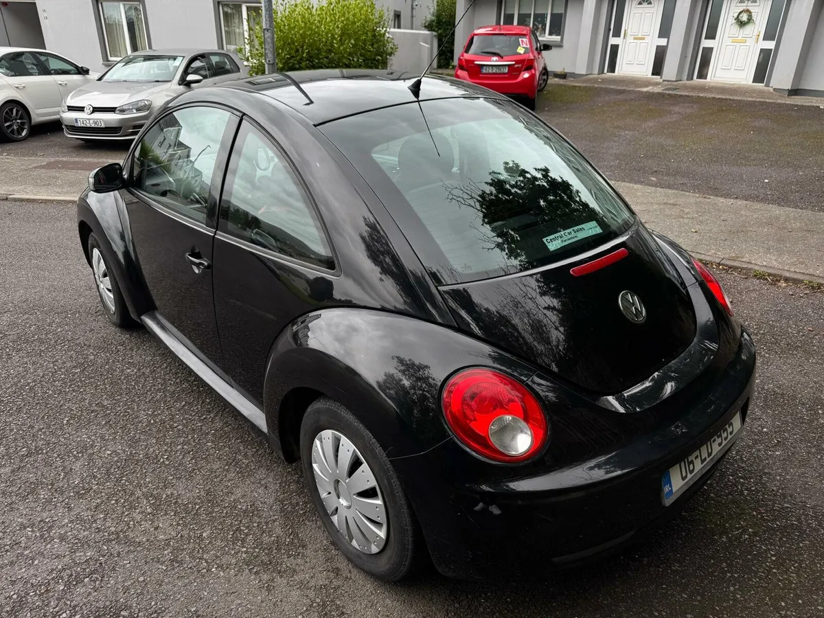 VW BEETLE - Image 4