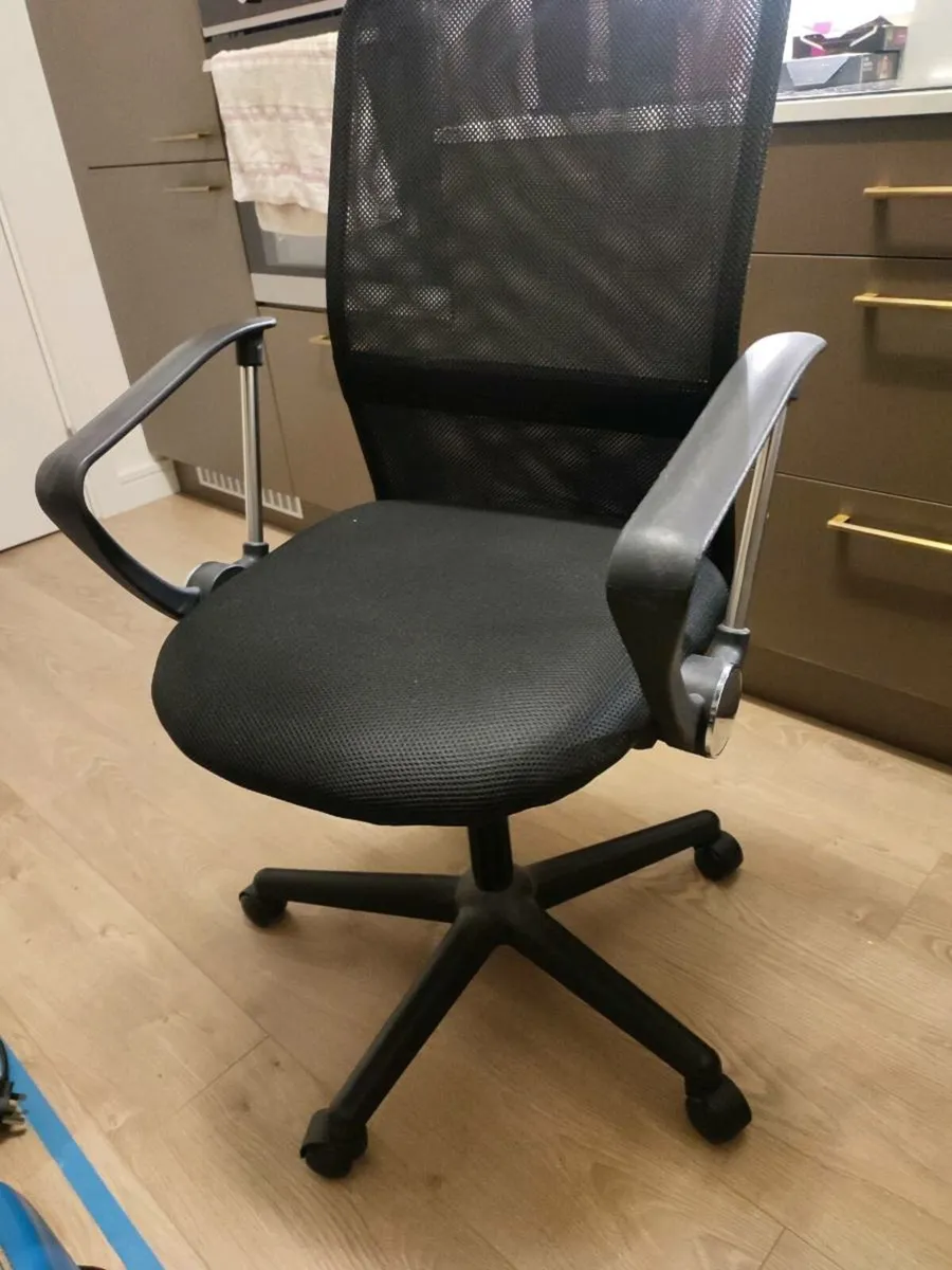 Office chair - Image 2