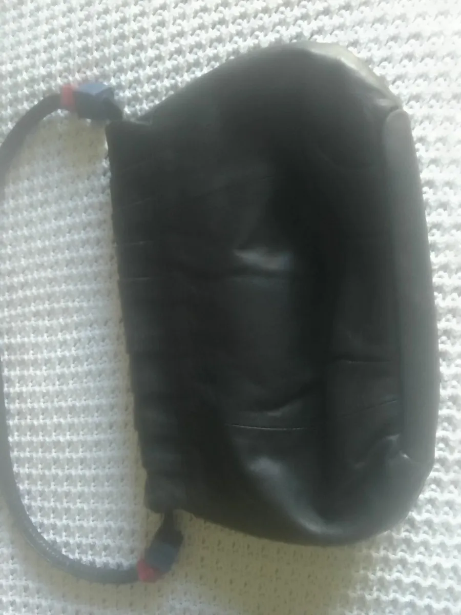 RADLEY SOFT LEATHER HANDBAG EXCELLENT CONDITION - Image 3