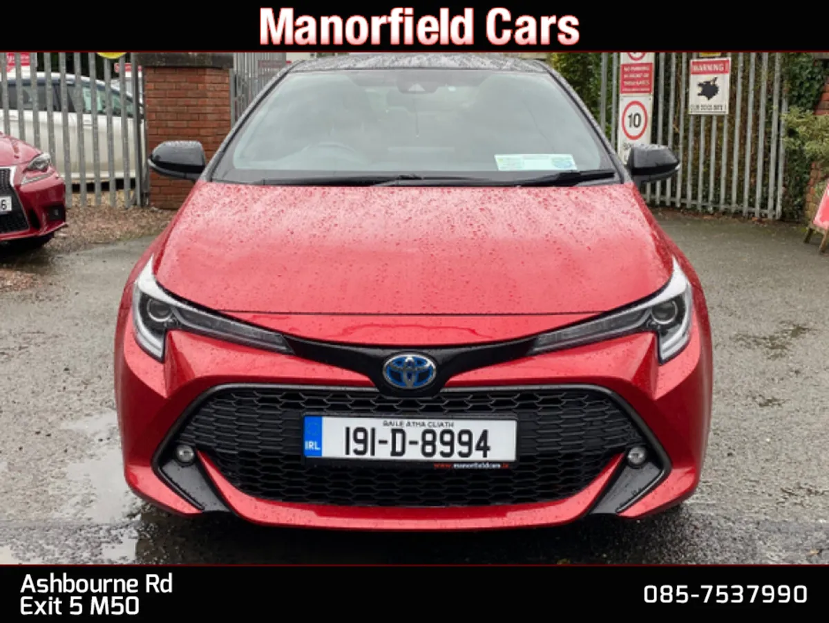 2019 Toyota Corolla 1.8 Petrol Hybrid Automatic - Image 3