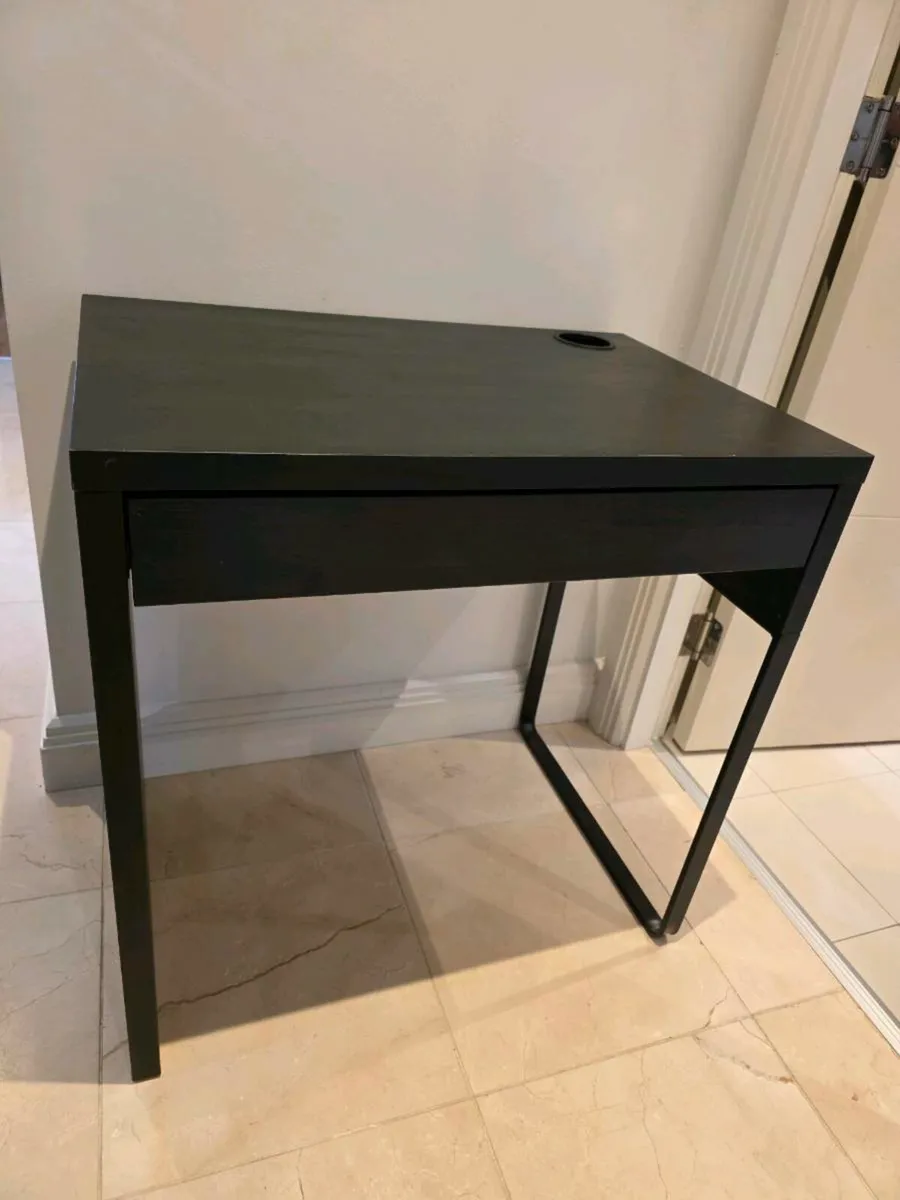 Micke desk  73cm x 50 cm - Image 3