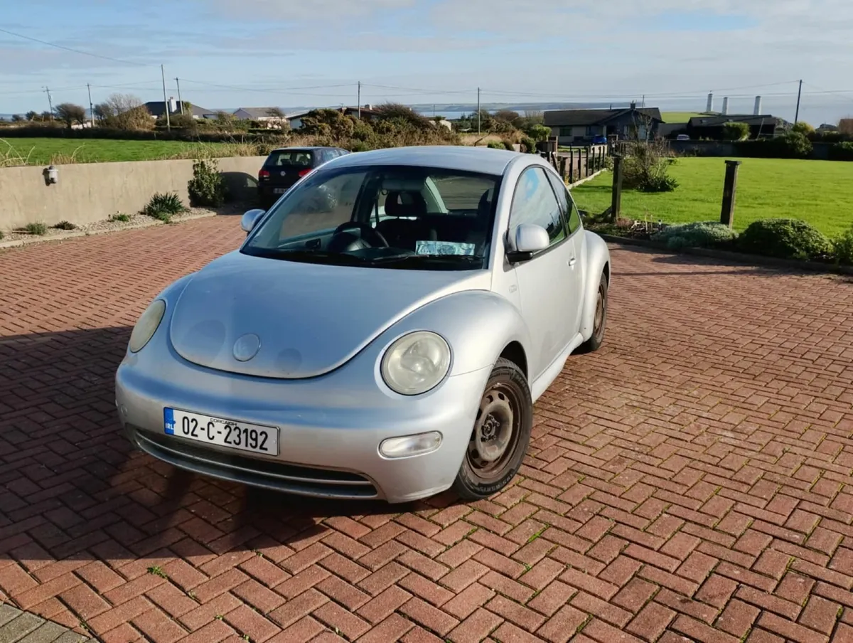 Volkswagen Beetle 2002 - Image 3