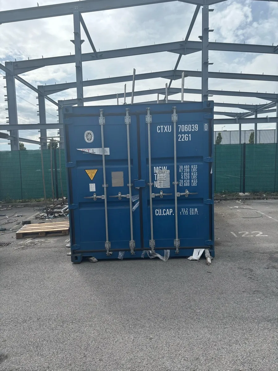20ft Container - Image 1