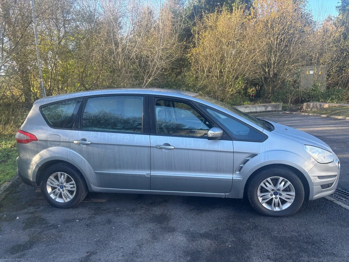 141 Ford Smax New Nct 10/26 - Image 2