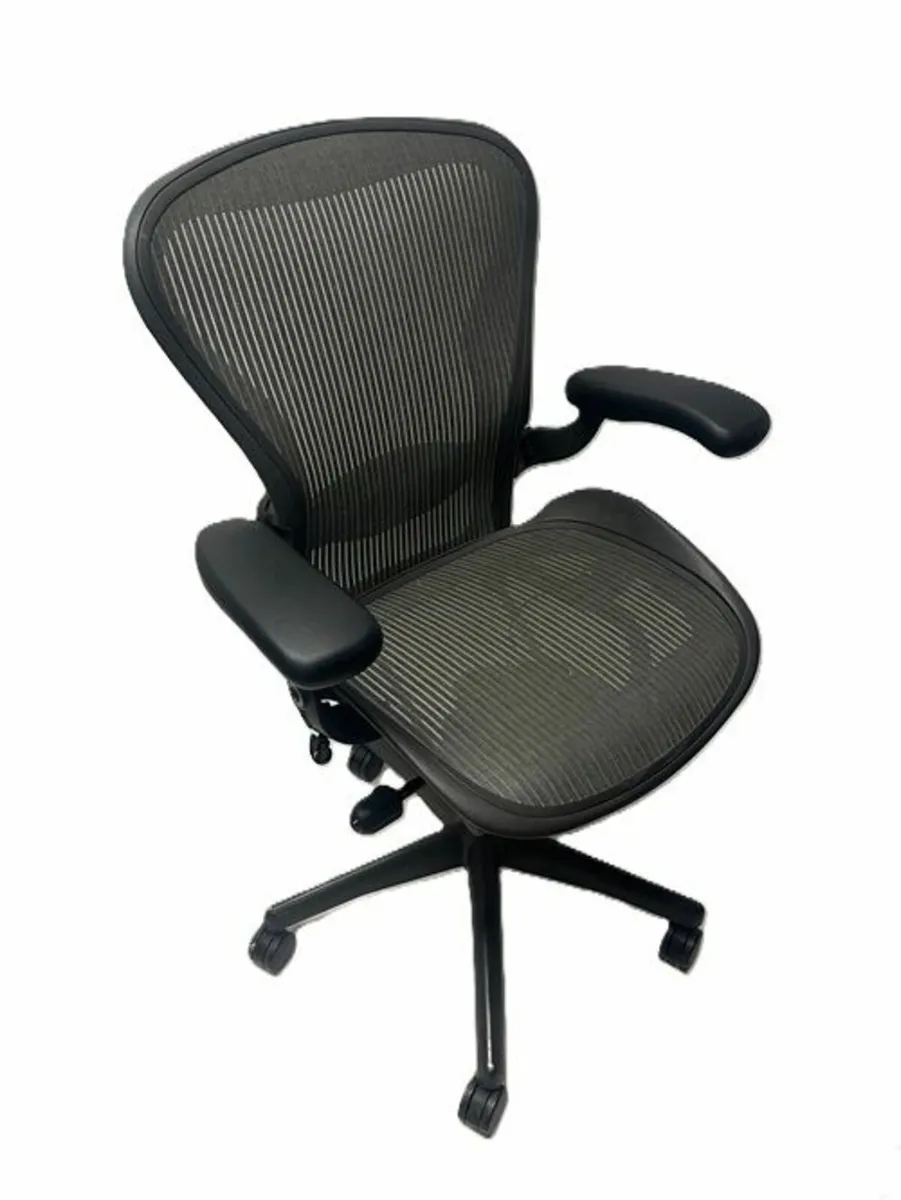 ♻️ Used Grey Herman Miller Aeron Office Chair♻️
