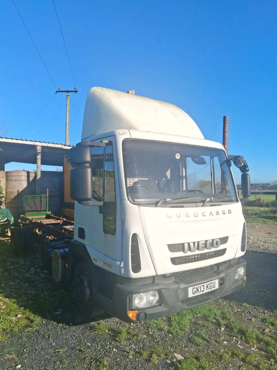 *** chassis and cab and body *** - Image 1