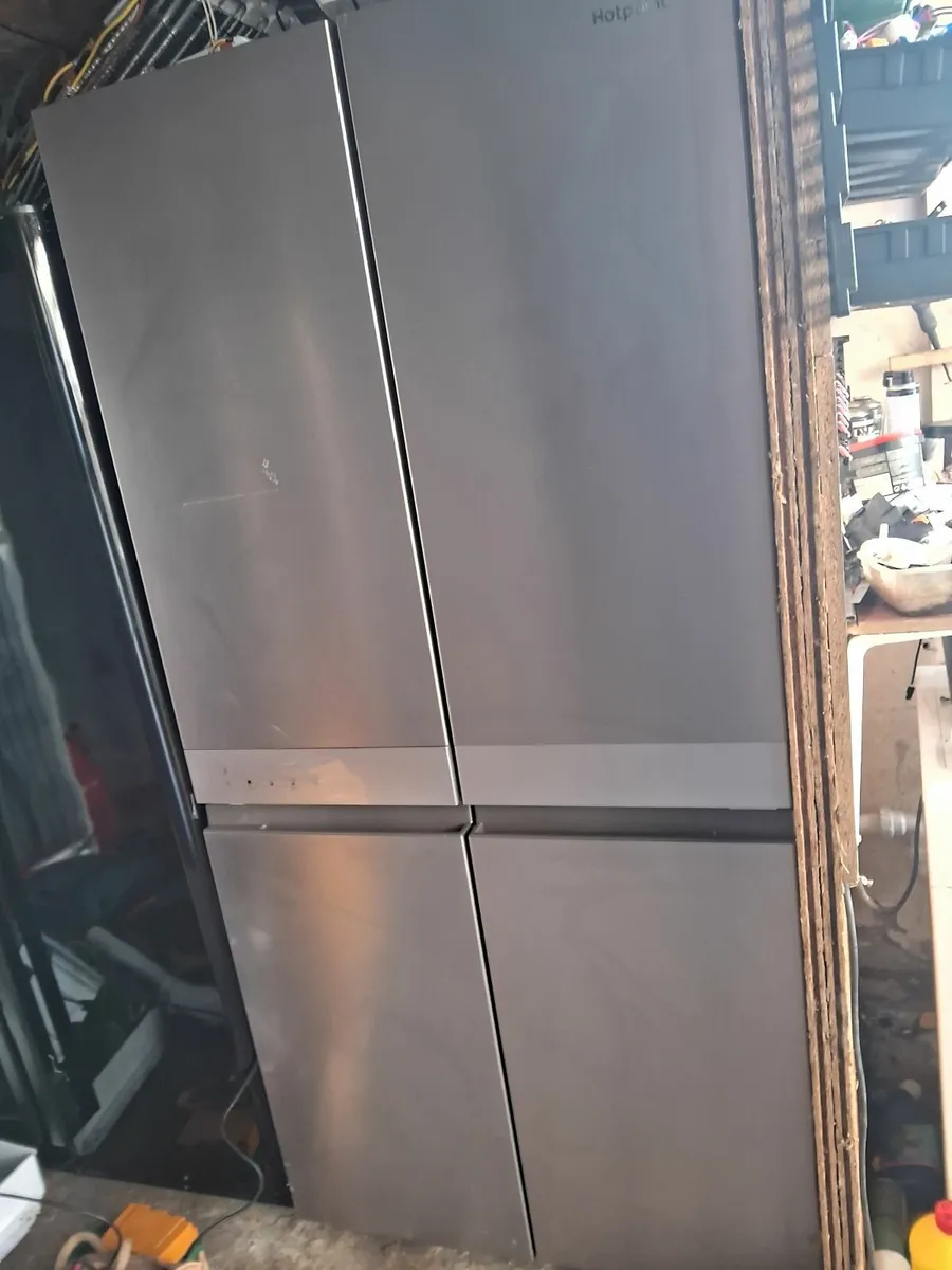 BRAND NEW AMERICAN FRIDGE AND FREEZER - Image 1