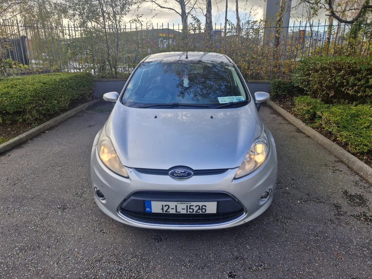 Ford Fiesta 2012 - Image 2