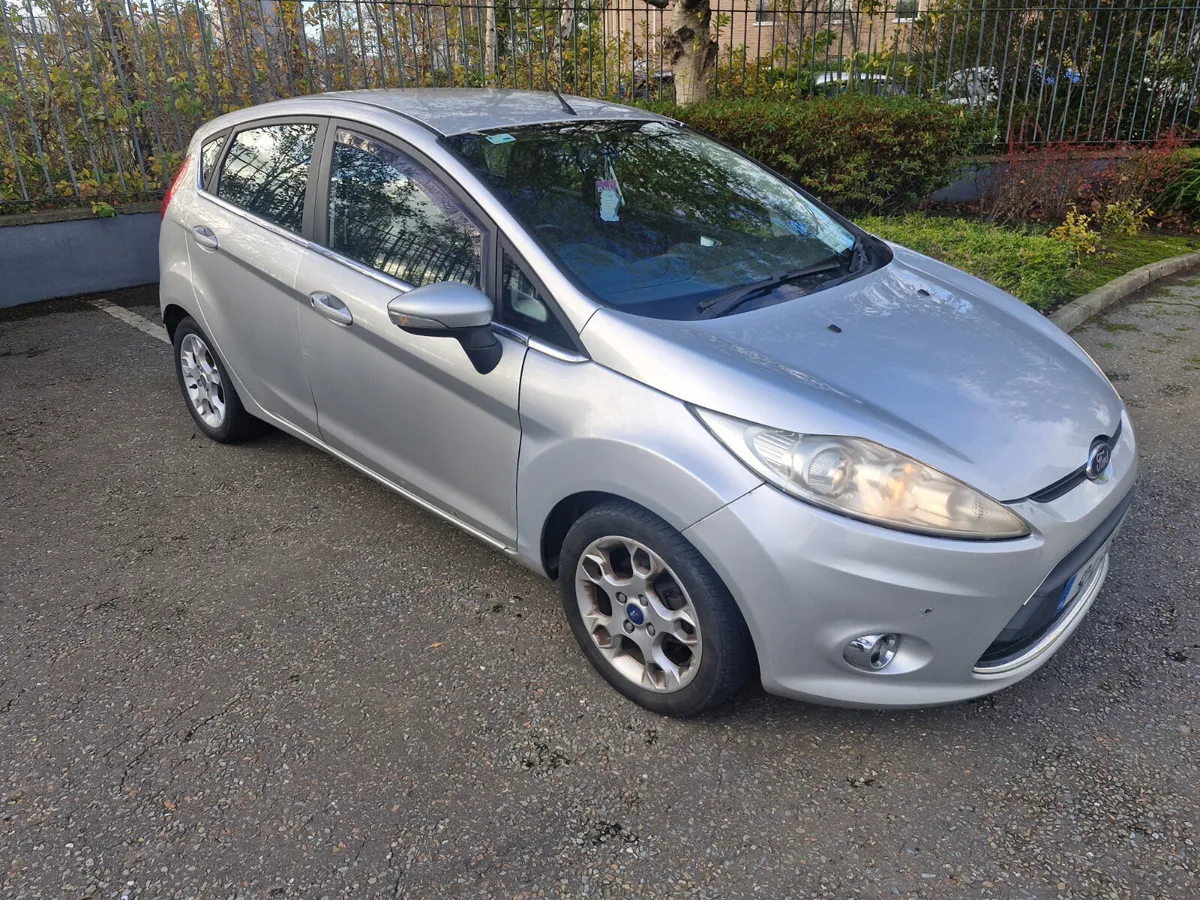 Ford Fiesta 2012 - Image 3