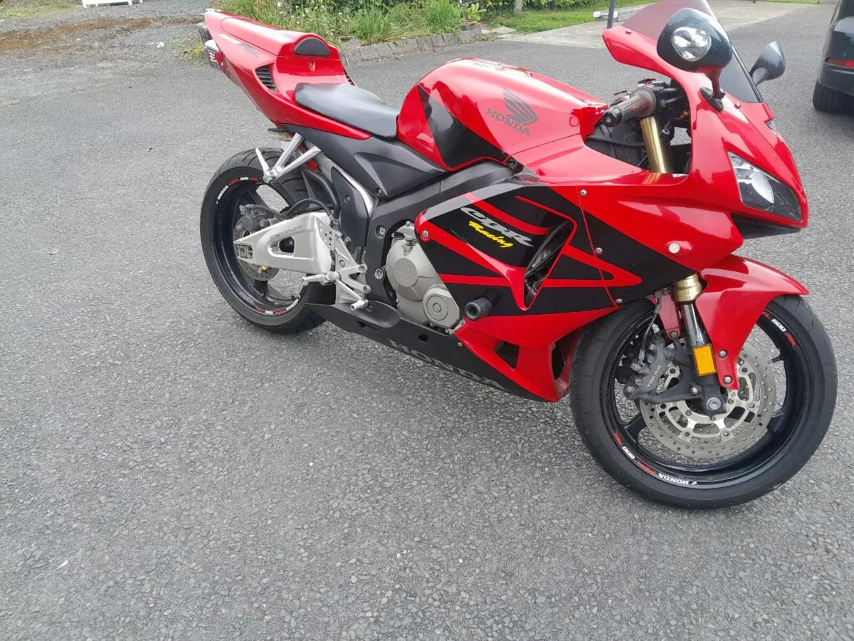 Honda cbr600rr - Image 1