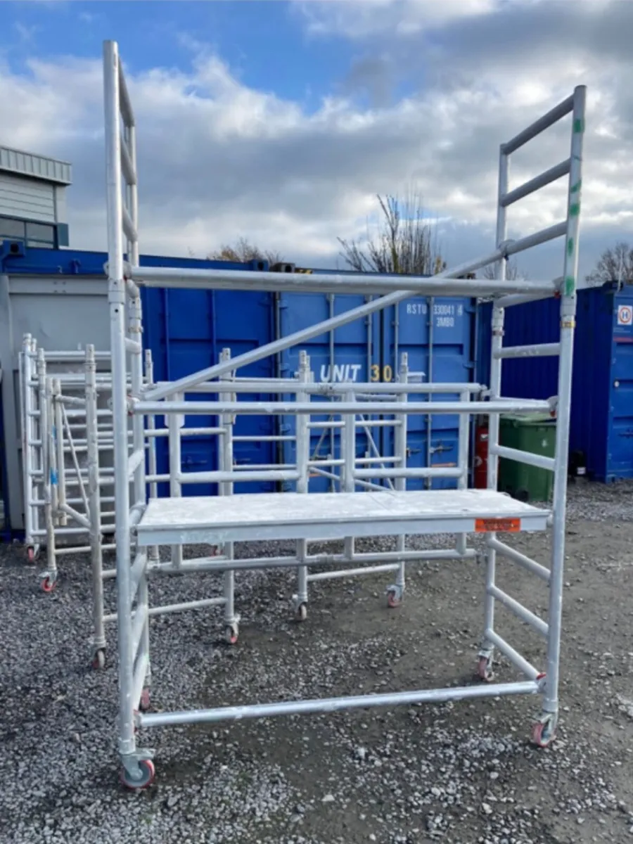 Mobile Scaffold - Image 1