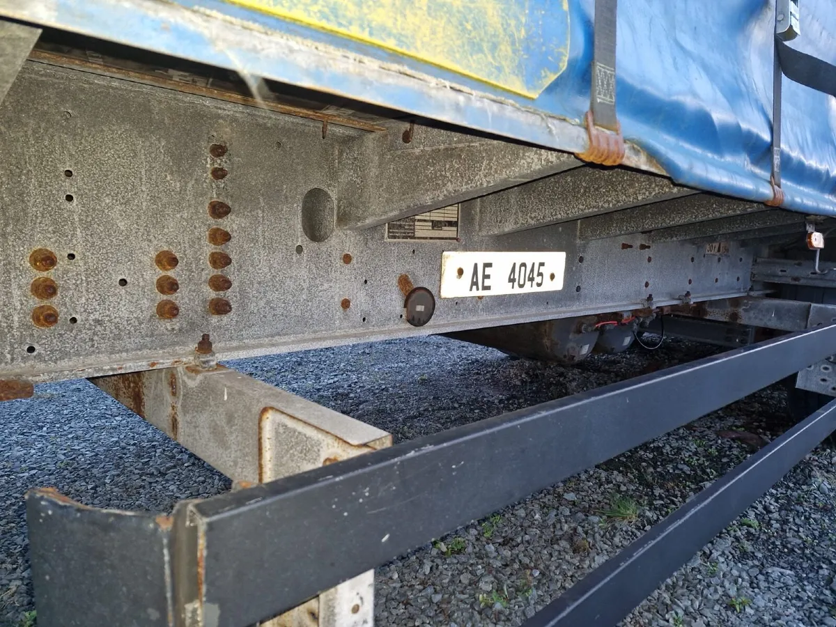 Curtainsider trailer - Image 3