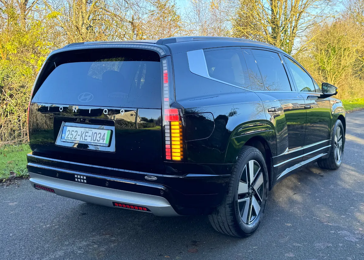 IONIQ 9 Platinum 110.00 kWh (620 km's) - 2025 - Image 4