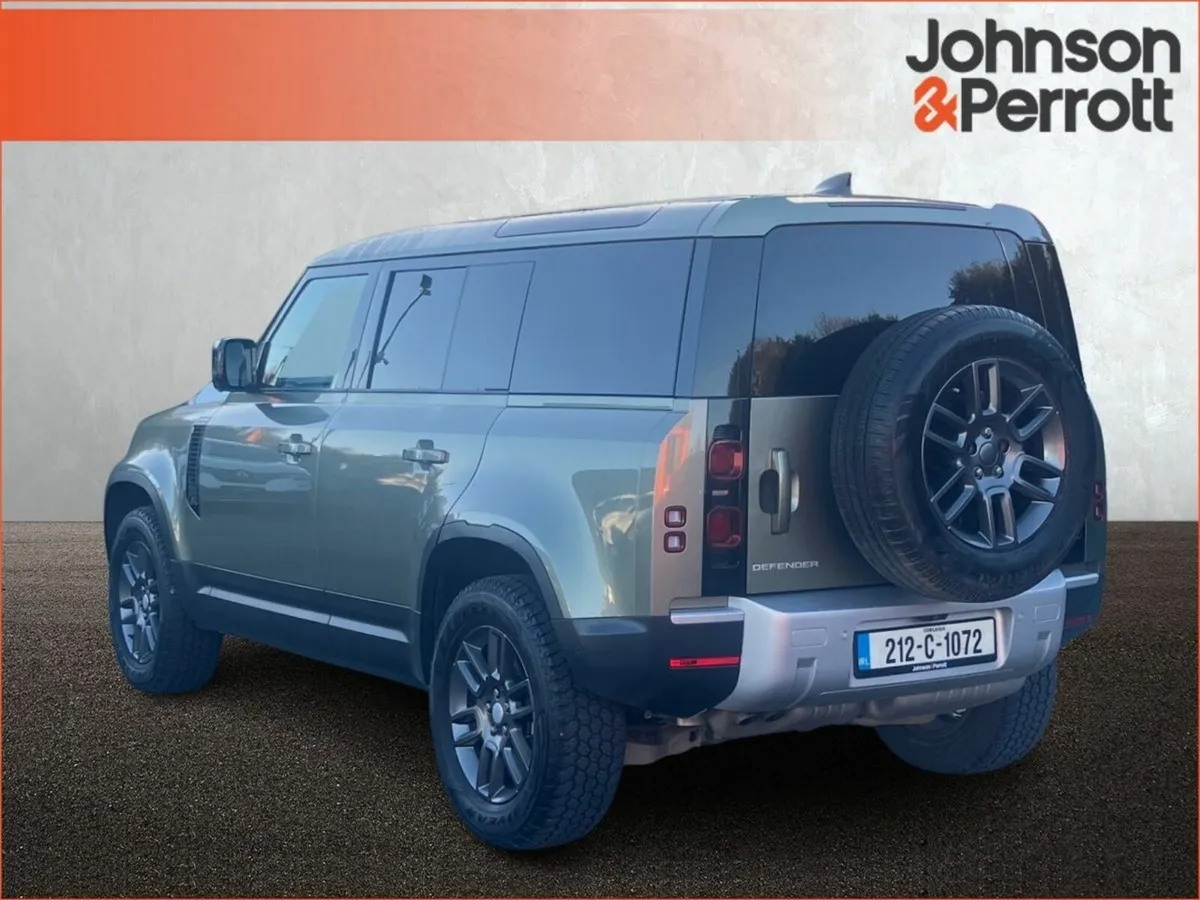 Land Rover Defender 3.0D I6 250 PS 110 S (NO VAT) - Image 3